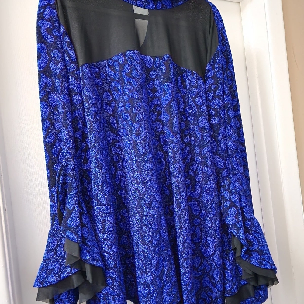 Elegant Blue and Black Women's Blouse
